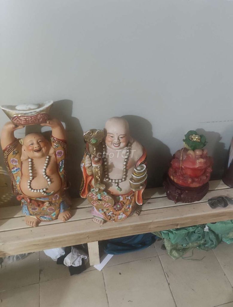 Tượng Di Lặc Gốm sứ Cổ điển Đã sử dụng. Mua bán Đồ sưu tầm, đồ cổ tại Quận Hai Bà Trưng Hà Nội được đăng bởi Thế Thiện hình 1