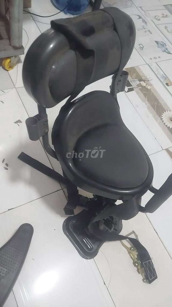 Ghế ngồi trẻ em xe máy, nhựa, da