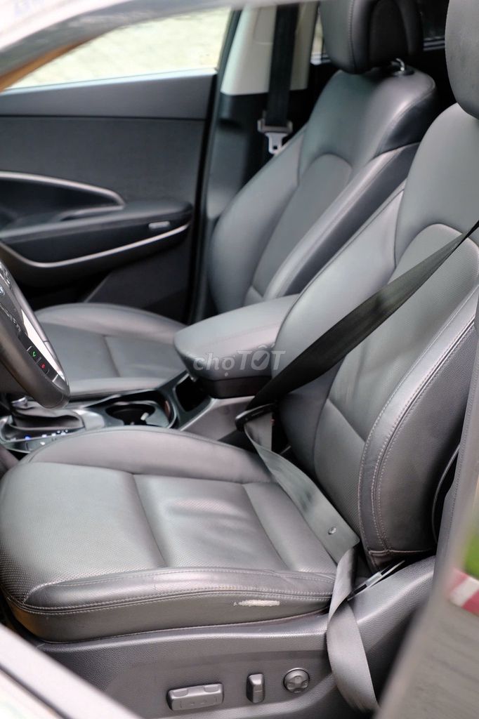Hyundai Santa Fe 4WD 2015 - 75000 km. Mua bán Ô tô tại Quận Tân Phú Tp Hồ Chí Minh được đăng bởi HYUNDAI MIỀN NAM hình 16