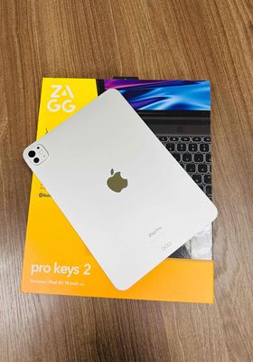 Ipad Pro 11 inch M4 512GB Wifi màu Silver.. Mua bán Máy tính bảng tại Quận Cầu Giấy Hà Nội được đăng bởi Trần Tĩnh