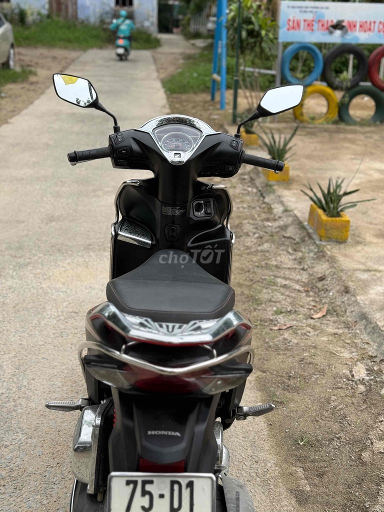 Vison 2024 chính chủ, Bản Mắc tiền. Mua bán Xe máy tại Thị xã Hương Thủy Thừa Thiên Huế được đăng bởi CẦM ĐỒ ANH VŨ 198 NGUYỄN TẤT THÀNH hình 6