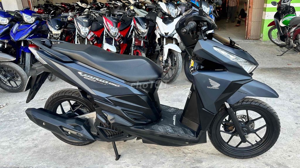 Honda Vario 150 xanh nhám 2016 ( hỗ trợ góp )