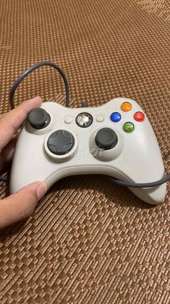 Tay cầm chơi game Xbox Trắng. Mua bán Thiết bị chơi game tại Thành phố Vĩnh Yên Vĩnh Phúc được đăng bởi Huy hoang hình 1