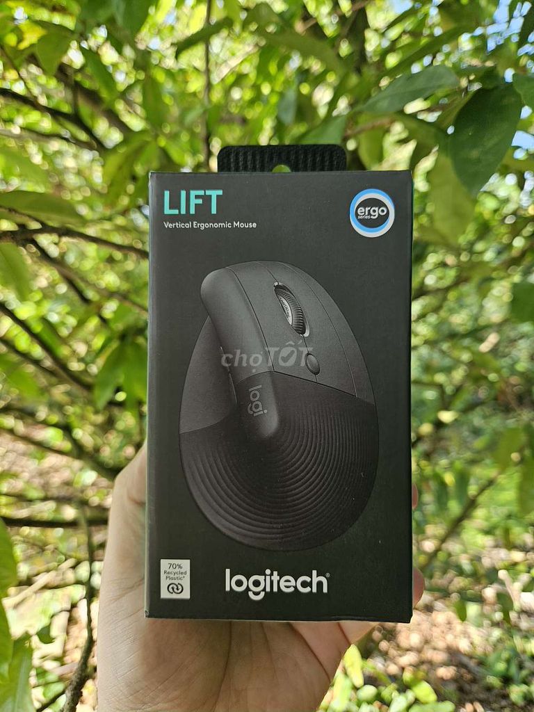 Chuột Logitech Lift Vertical Đen Đã sử dụng. Mua bán Phụ kiện (Màn hình, Chuột...) tại Huyện Tân Phước Tiền Giang được đăng bởi Nam hình 1