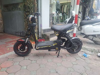 Bán xe điện Giant m133 plus. Mua bán Xe điện tại Quận Đống Đa Hà Nội được đăng bởi Thiên Hương