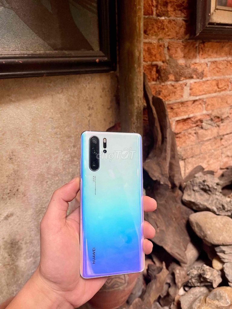 e cần bán p30 pro 8/128 2 sim. Mua bán Điện thoại tại Quận Hoàn Kiếm Hà Nội được đăng bởi Chuyên bàn ghế gỗ  hình 1