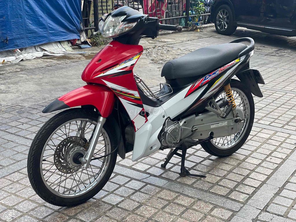 Wave rs 110 chính chủ trả trc 5tr9 nhận xe