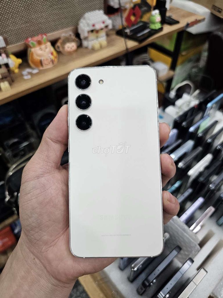 SAMSUNG S23 5G TRẮNG 8G/256G ZIN ÁP ĐẸP TỐT BỀN. Mua bán Điện thoại tại Quận Tân Phú Tp Hồ Chí Minh được đăng bởi Ngô Minh Mobile  hình 1