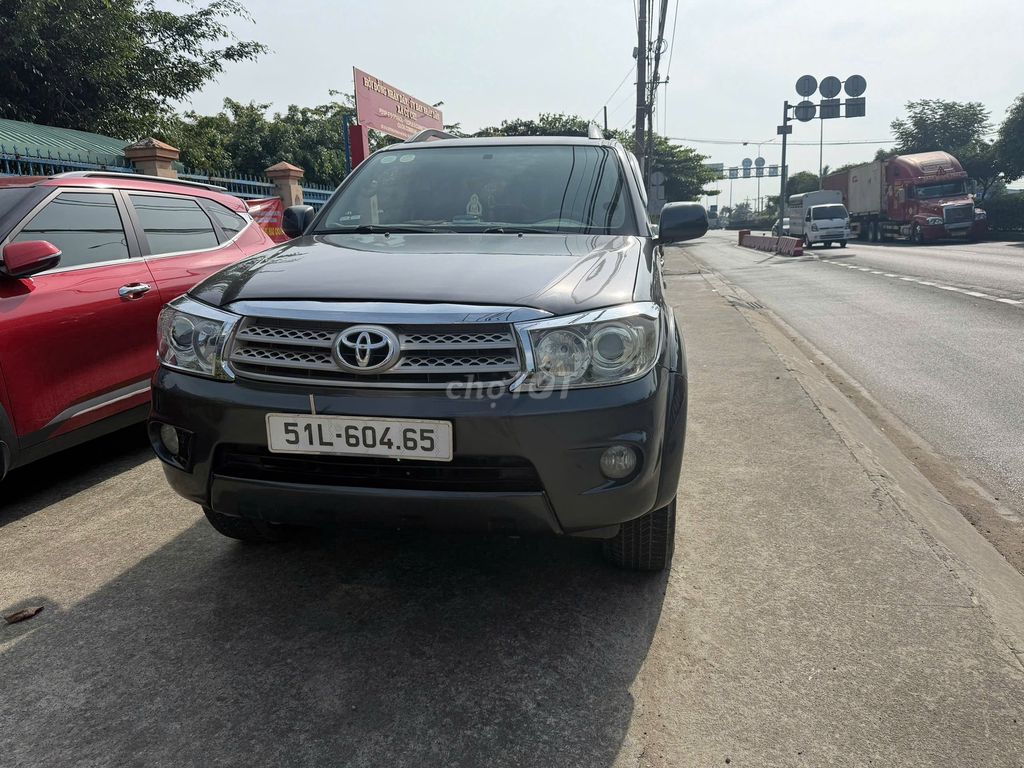 Toyota Fortuner 2010 2.5G - 100000 km. Mua bán Ô tô tại Huyện Củ Chi Tp Hồ Chí Minh được đăng bởi Huỳnh Duy hình 2