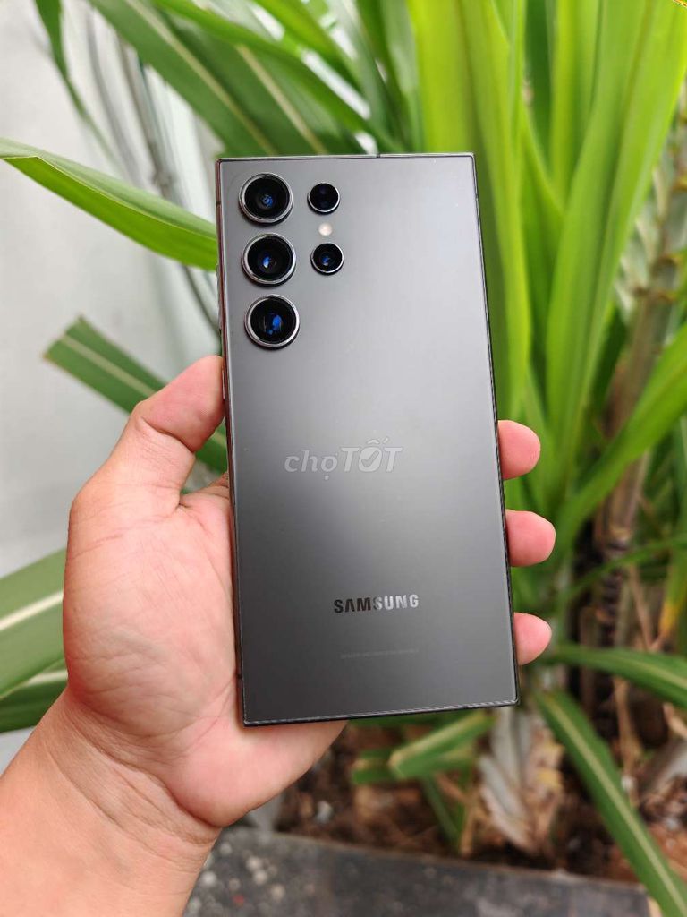 Samsung Galaxy S24 Ultra 256GB Đen. Mua bán Điện thoại tại Quận Cẩm Lệ Đà Nẵng được đăng bởi Hi hình 1
