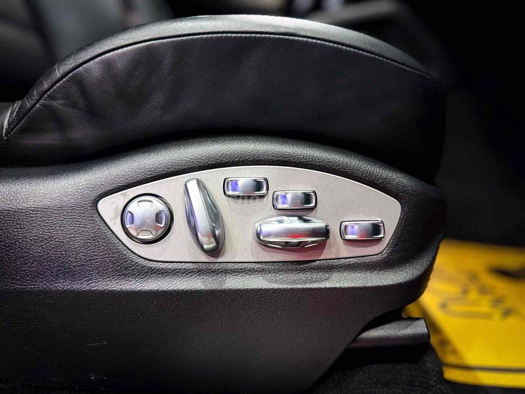 Porsche Macan GTS Model 2018 Máy 3.0 - 68000 km. Mua bán Ô tô tại Quận 7 Tp Hồ Chí Minh được đăng bởi Lê Văn Út hình 13