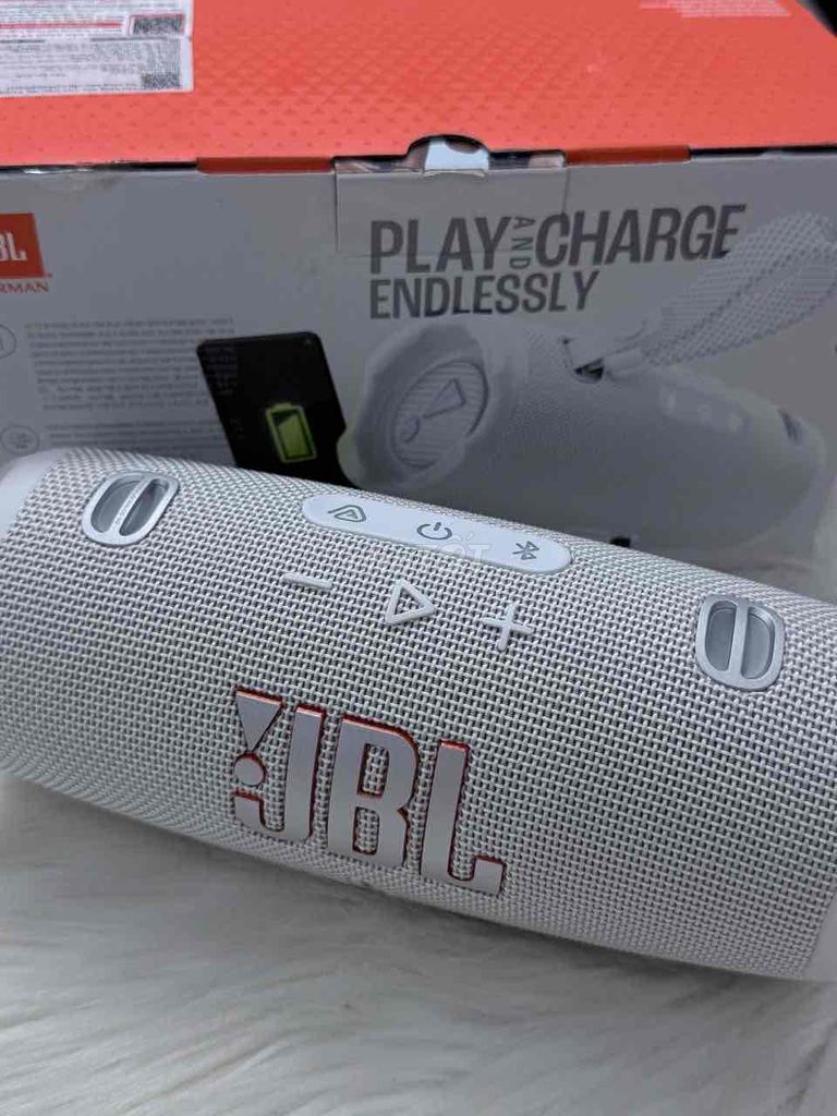 Loa Bluetooth JBL Charge 6 Trắng 99% Keng. Mua bán Tivi, Âm thanh tại Quận 5 Tp Hồ Chí Minh được đăng bởi Phan Thế Phong  hình 1