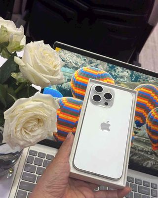 iphone 15promax 1tb trắng qtế mỹ pin95 zin áp suất