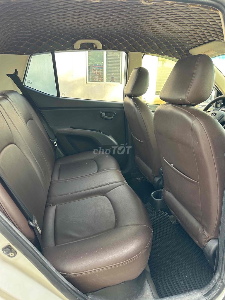 Hyundai i10 nhập khẩu máy 1.1 số sàn. Mua bán Ô tô tại Thành phố Thanh Hóa Thanh Hóa được đăng bởi Hoàng Tuấn hình 6