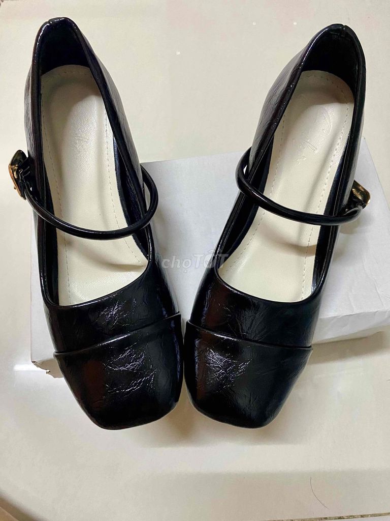 Giày sandal nữ đen 3 phân mới 98%. Mua bán Giày dép tại Quận 10 Tp Hồ Chí Minh được đăng bởi Vo thi hong van hình 1