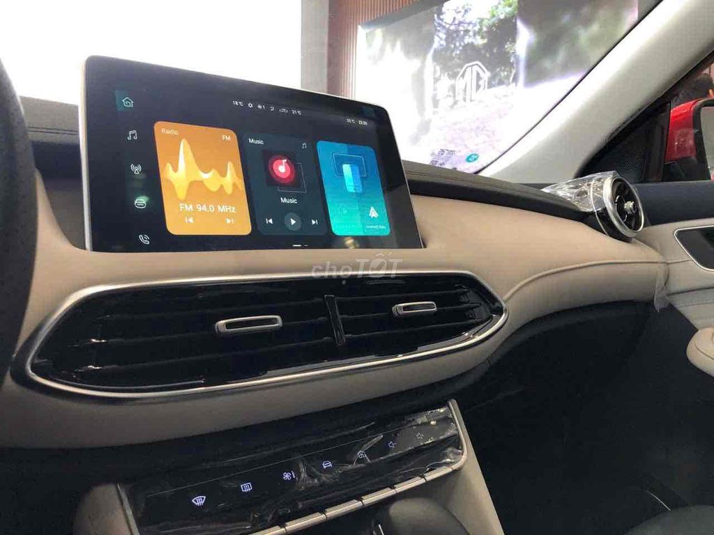 MG HS mẫu SUV hạng C nhập thái giá chỉ 6xxtr. Mua bán Ô tô tại Quận 6 Tp Hồ Chí Minh được đăng bởi Thanh Tâm MG KDV hình 8