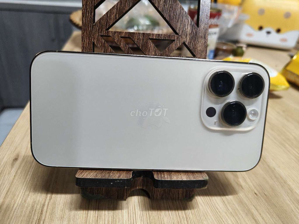Apple iPhone 14 Pro 128GB Vàng. Mua bán Điện thoại tại Quận 4 Tp Hồ Chí Minh được đăng bởi LÂM THANH DIỆN hình 1