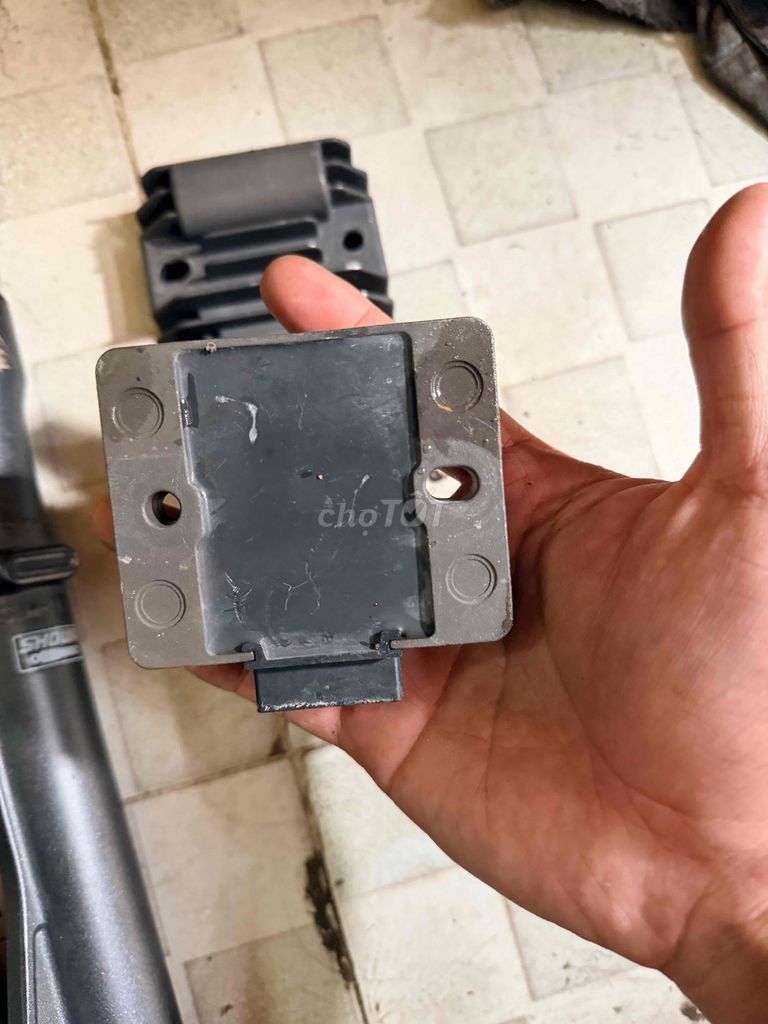 sạc ex,phuộc ,heo vario 2019.. Mua bán Phụ tùng xe tại Quận Gò Vấp Tp Hồ Chí Minh được đăng bởi Nguyễn Tuấn Linh hình 8