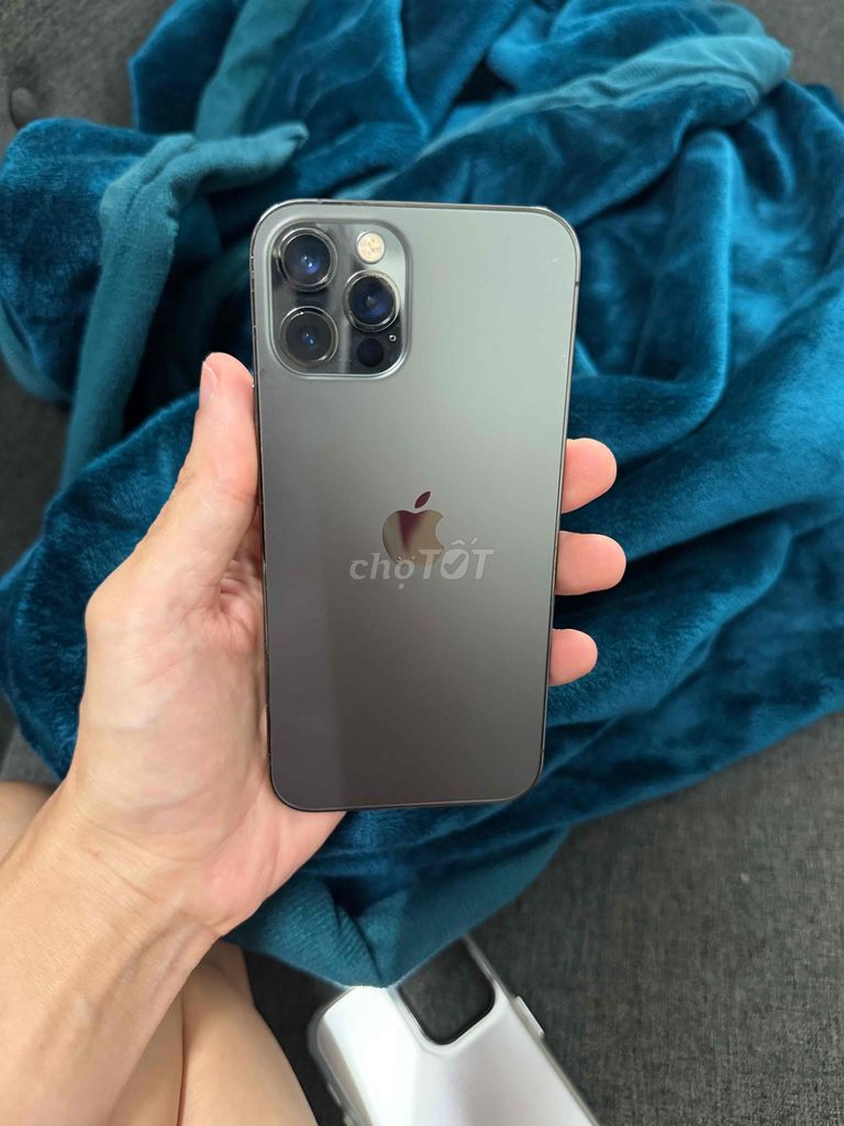 Apple iPhone 12 Pro 256GB Xám. Mua bán Điện thoại tại Quận Ninh Kiều Cần Thơ được đăng bởi Người Cần Thơ hình 1