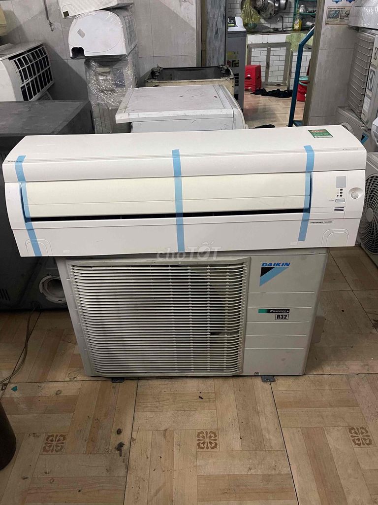 Máy lạnh Daikin 2 ngựa Inverter cũ Trắng. Mua bán Máy lạnh, điều hoà tại Thành phố Thủ Đức Tp Hồ Chí Minh được đăng bởi HỢP NHẤT hình 1