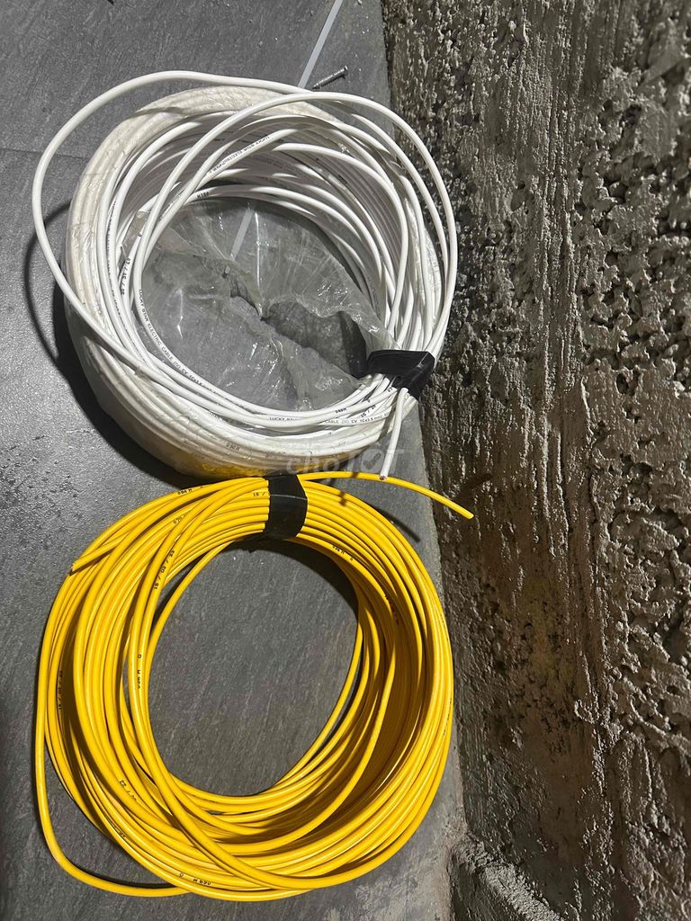 Dây điện Lucky Star CV 3.5 Trắng Vàng 48m. Mua bán Nội thất, đồ gia dụng khác tại Thị xã Hương Thủy Thừa Thiên Huế được đăng bởi Quân Nguyễn hình 1