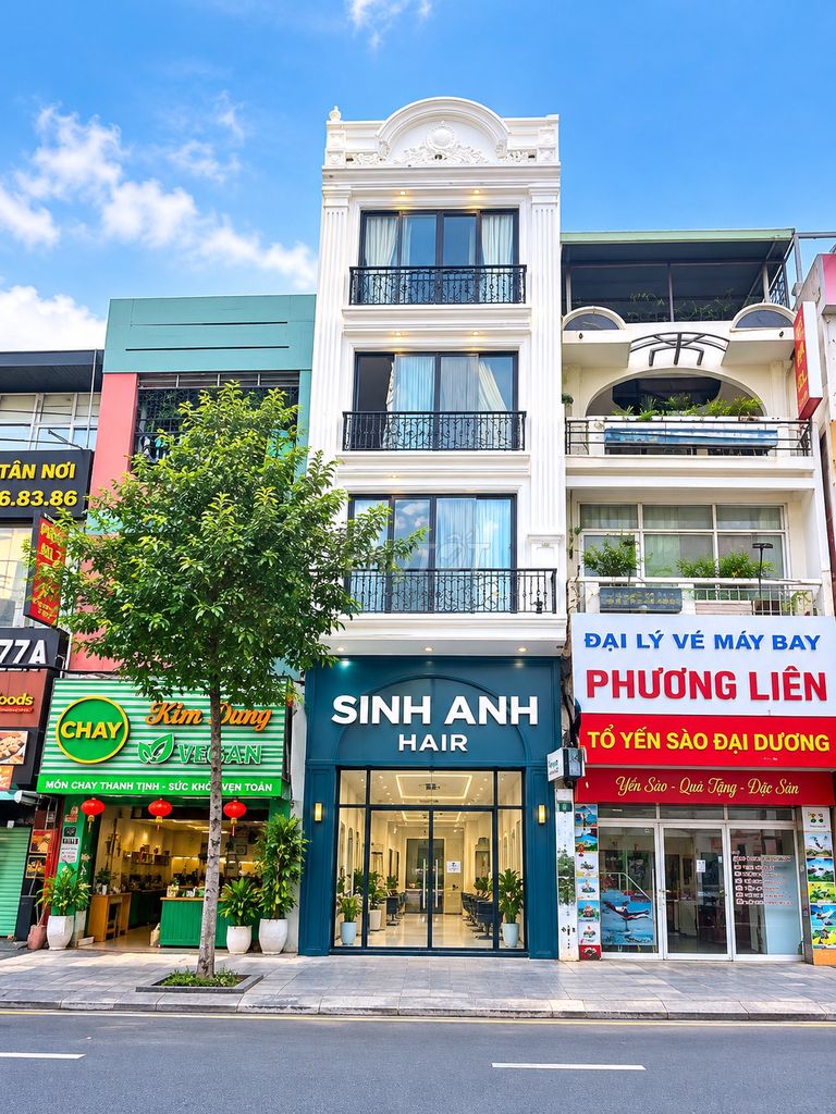 MẶT TIỀN NGUYỄN GIA TRÍ (D2) - 4x20m - 5 TẦNG - GIÁ THUÊ: 80 TRIỆU