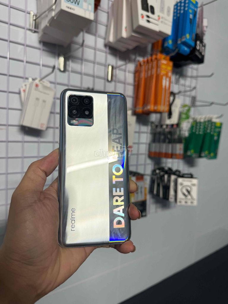 Realme 8 Pro 128GB Bạc. Mua bán Điện thoại tại Quận Ninh Kiều Cần Thơ được đăng bởi Thổ Địa  hình 1