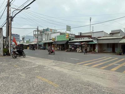 BÁN NHÀ MTKD LÝ THÁI TỔ, NHƠN TRẠCH , ĐỒNG NAI, DT123M GIÁ 3T8. Mua bán đất tại Huyện Nhơn Trạch Đồng Nai được đăng bởi Lưu Thị Thu Hiền