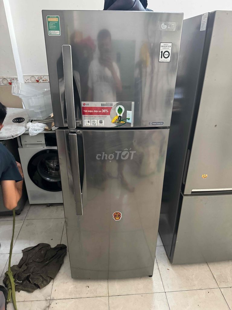 tủ lanh LG 310 lít inverter