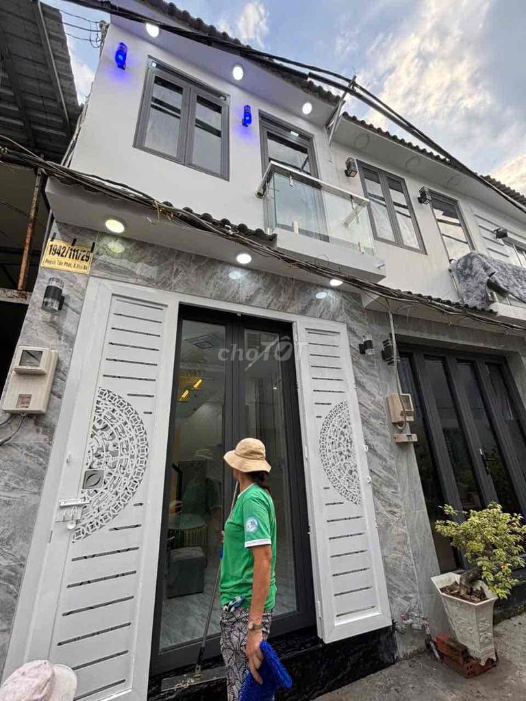 Аренда · 2 комн. · 20 м² · Huyện Nhà Bè, ул. Đường Huỳnh Tấn Phát