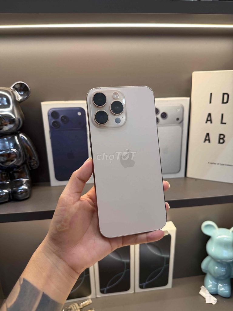 iPhone 16 Pro Max 256GB Vàng. Mua bán Điện thoại tại Quận Gò Vấp Tp Hồ Chí Minh được đăng bởi Hậu Nhi Apple hình 1