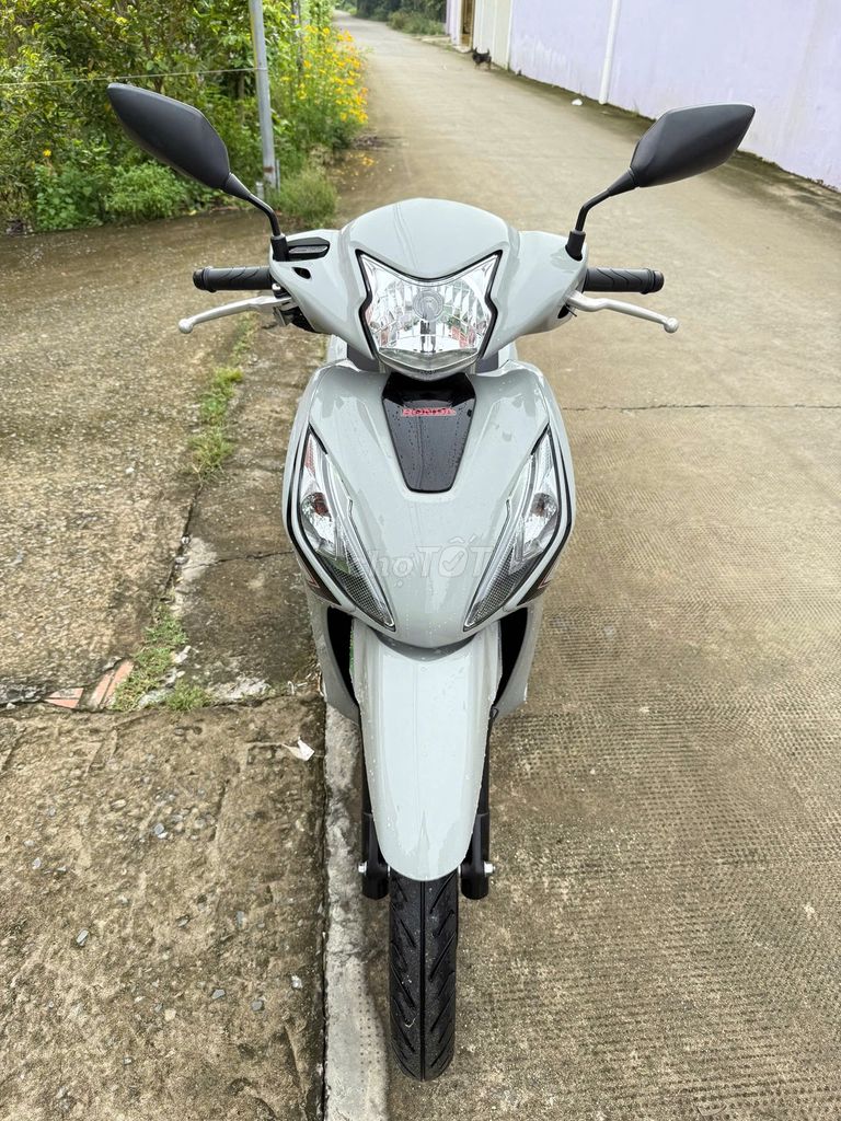 Vision 2024. Mua bán Xe máy tại Thành phố Bến Tre Bến Tre được đăng bởi Đỗ nhân nghĩa hình 2