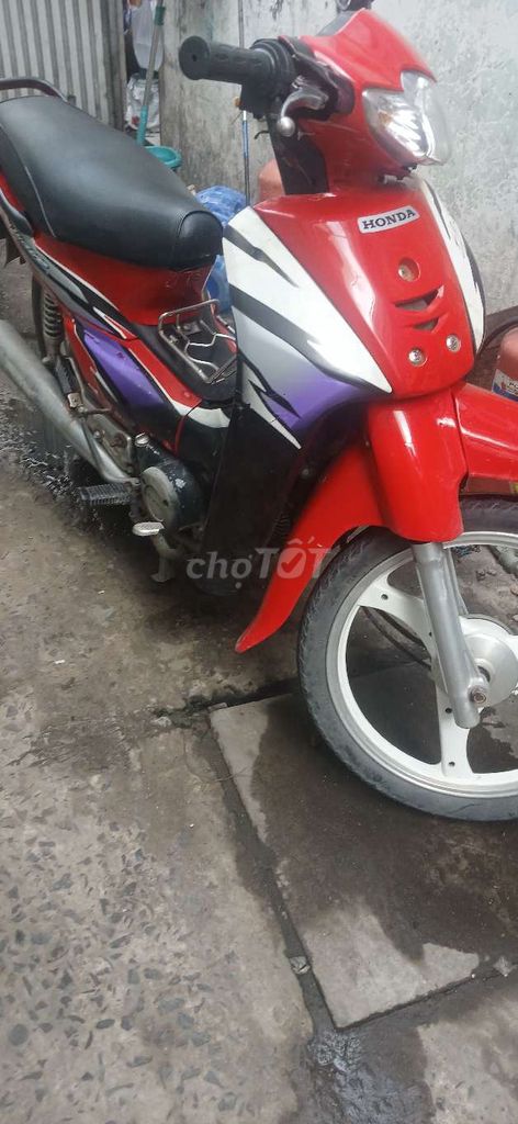 Honda Wave красный