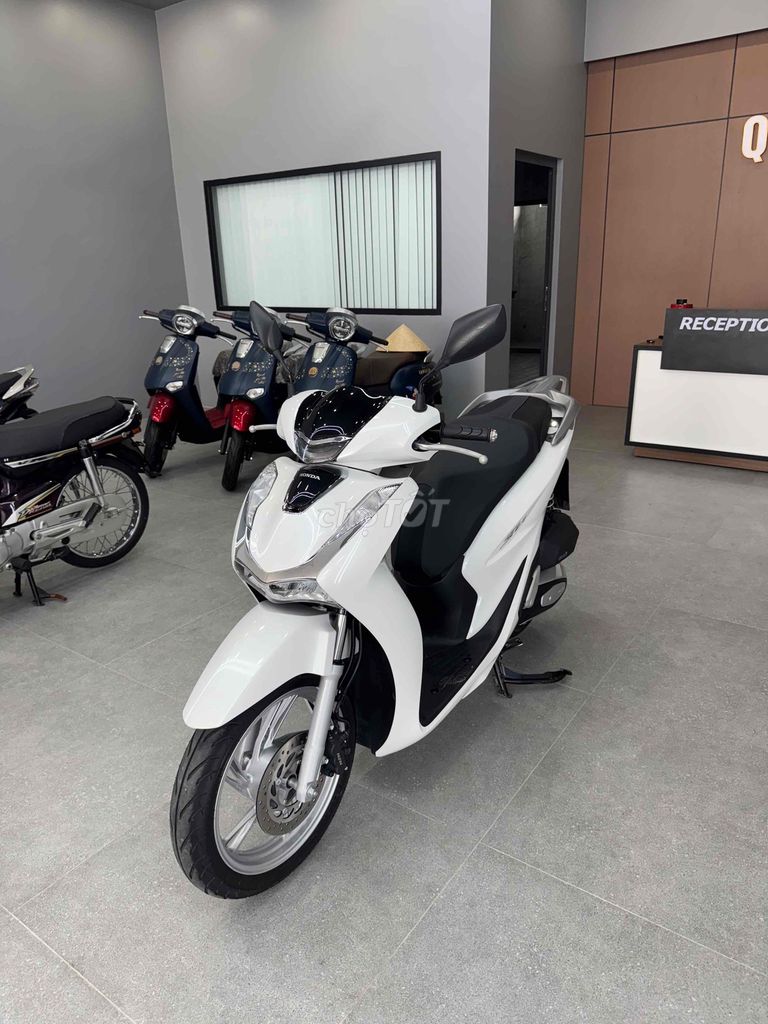 SH125 date 2025 mới lăn bánh 1200 km Hỗ trợ góp. Mua bán Xe máy tại Quận Cái Răng Cần Thơ được đăng bởi Cửa Hàng Xe Máy Quang Sang hình 1