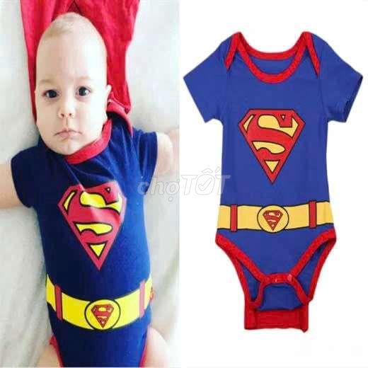 Áo liền quần kèm choàng hóa trang Superman cho bé