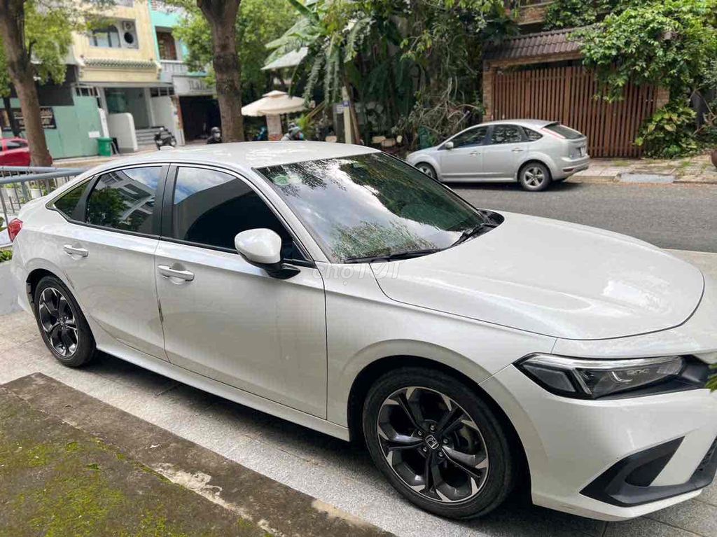 Honda Civic G 2022 - 9200 km, Siêu đẹp, zin. Mua bán Ô tô tại Quận 7 Tp Hồ Chí Minh được đăng bởi Honda Ôtô Quận 7 hình 4