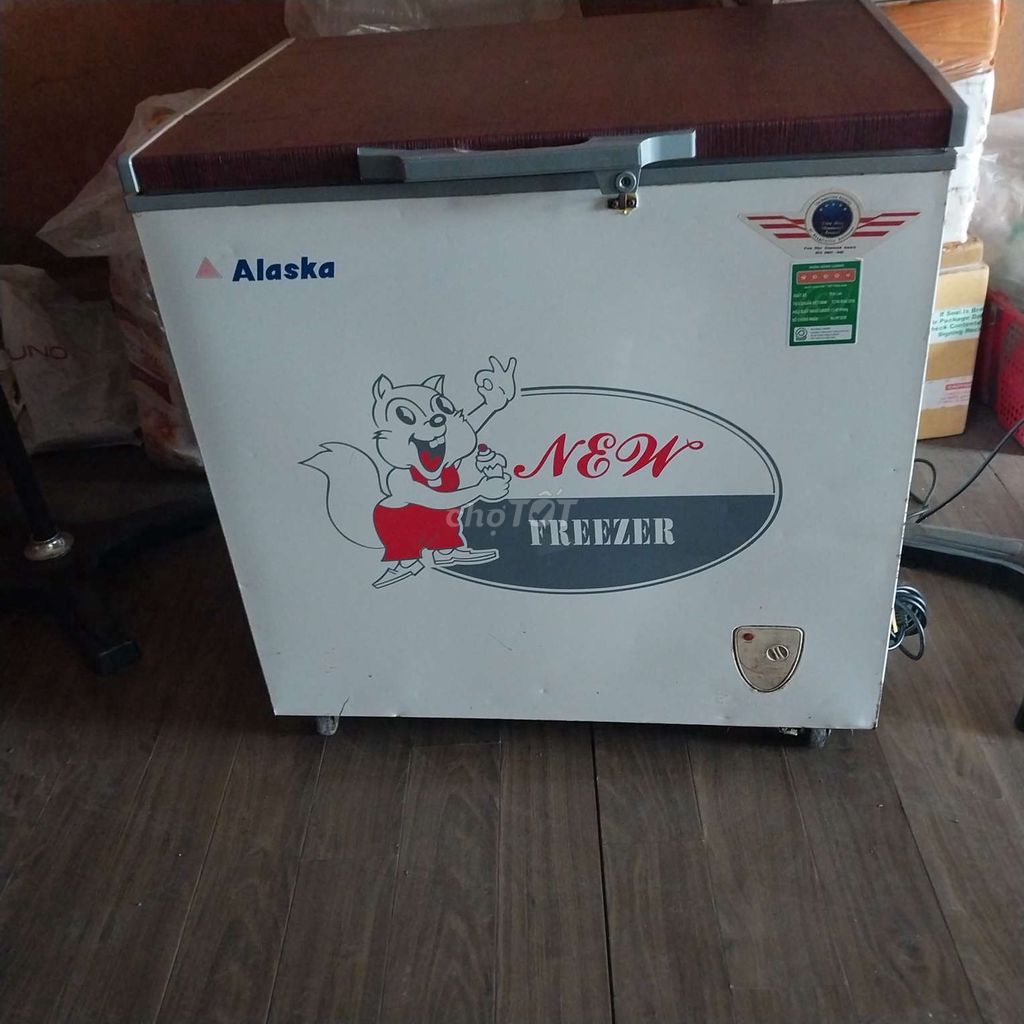 T lý tủ đông ALASKA 150 L