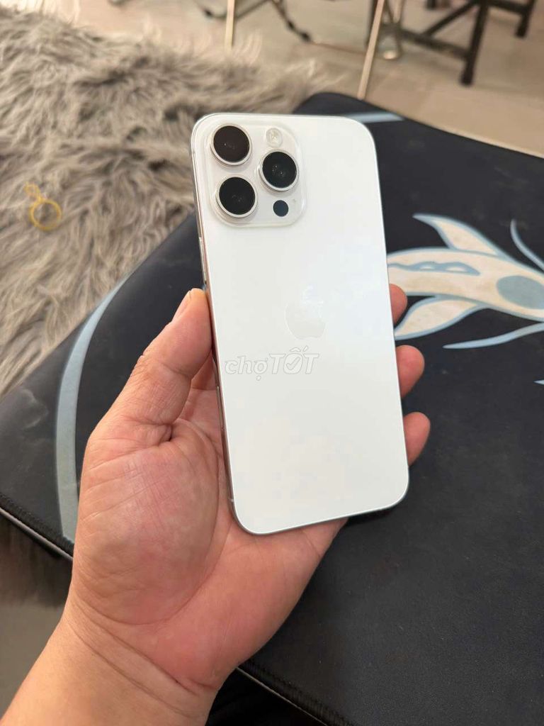 Apple iPhone 16 Pro Max 256GB Trắng Mỹ Like New. Mua bán Điện thoại tại Quận Bình Thạnh Tp Hồ Chí Minh được đăng bởi Hoàng Giang hình 1