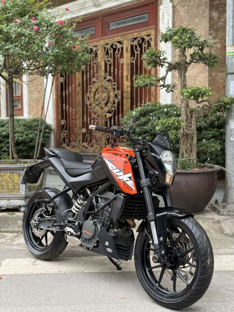 KTM Duke 200 2019 có trả góp trao đổi ✅. Mua bán Xe máy tại Quận Thanh Xuân Hà Nội được đăng bởi Phú Lý hình 5