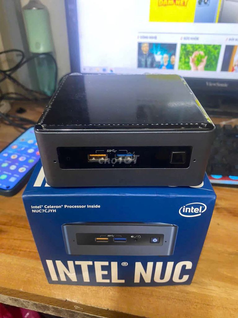 Intel nuc 7p J5040 8g 120g wifi hdmi 4k