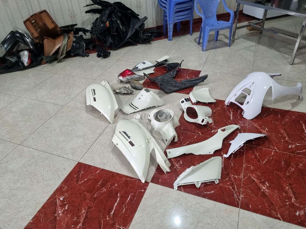 Dàn áo elizabeth fi. Mua bán Phụ tùng xe tại Huyện Nhơn Trạch Đồng Nai được đăng bởi Vlap Fam hình 3