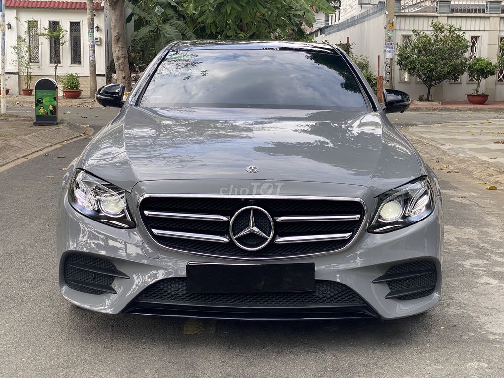 Mercedes Benz E300 AMG 2020 Hỗ Trợ Trả Góp 70-90%