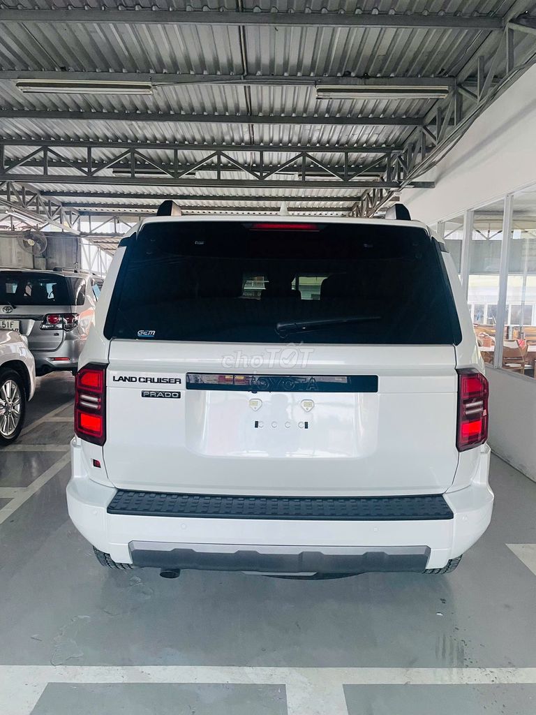 Toyota Land Cruiser Prado 2025 - ƯU ĐÃI TIỀN MẶT. Mua bán Ô tô tại Quận 6 Tp Hồ Chí Minh được đăng bởi Tuấn TOYOTA HÙNG VƯƠNG hình 6