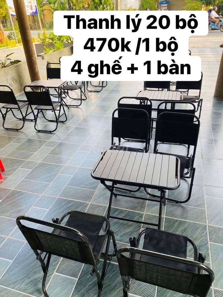 Bộ bàn ghế kim loại Đen Mới 100%. Mua bán Bàn ghế tại Thành phố Đà Lạt Lâm Đồng được đăng bởi Út Quyên hình 1