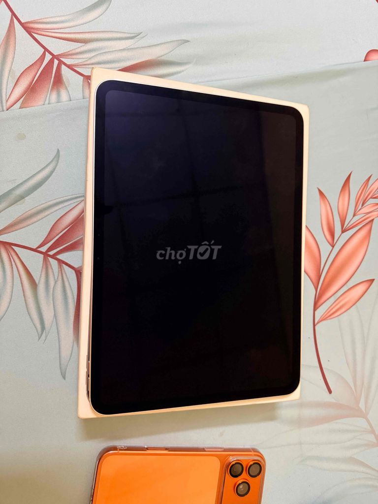 Apple iPad M4 11inch wifi. Mua bán Máy tính bảng tại Quận Ninh Kiều Cần Thơ được đăng bởi Tạ Phương Khánh hình 1