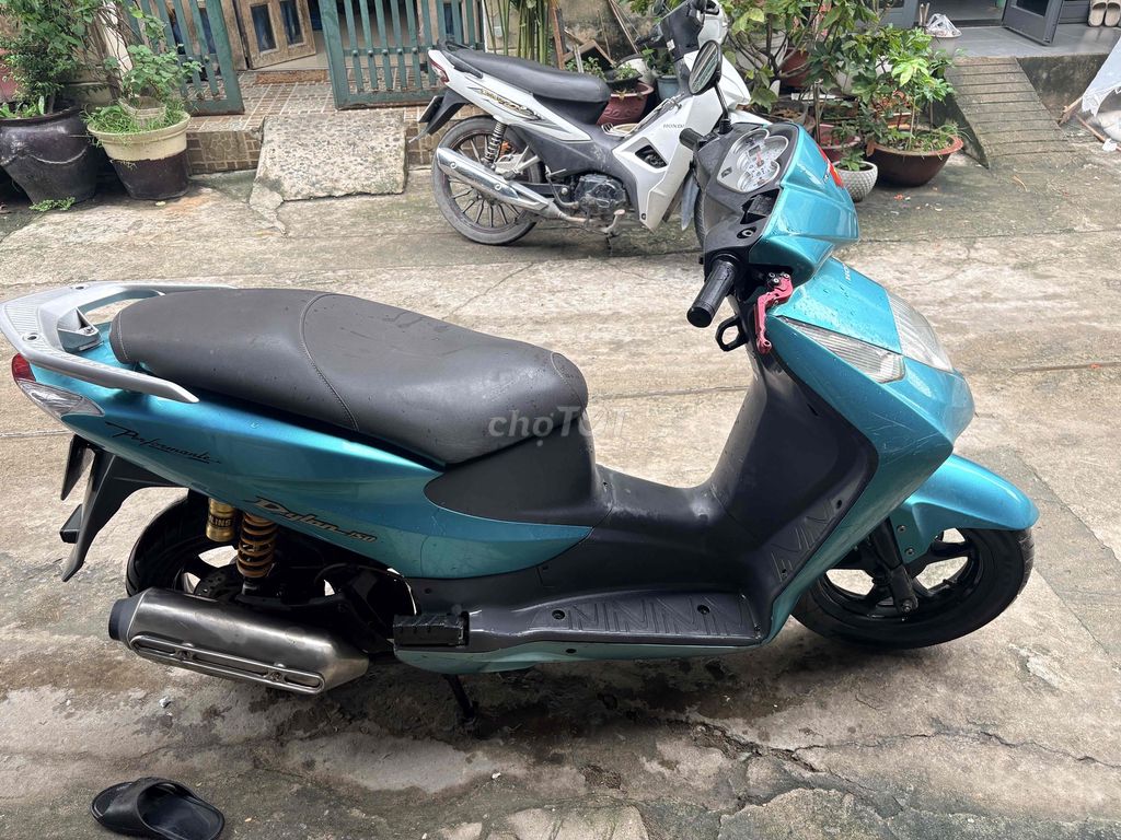 Dylan chạy vọt, êm như giấc ngủ. Mua bán Xe máy tại Quận Tân Bình Tp Hồ Chí Minh được đăng bởi Tuấn anh hình 4