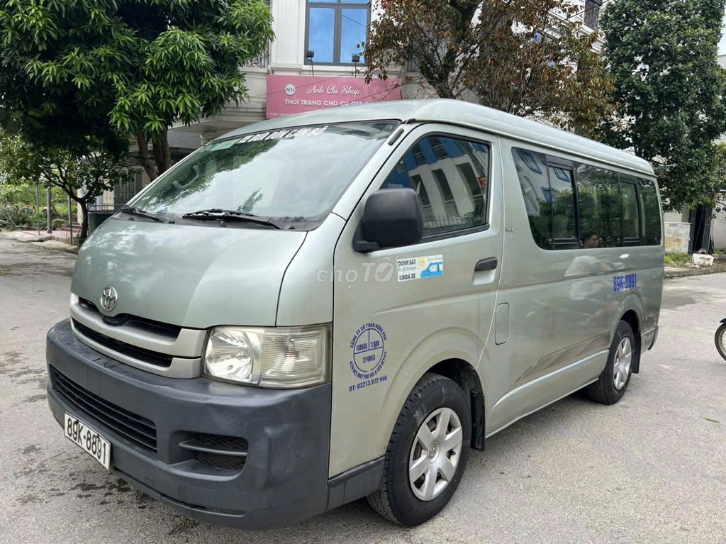 Toyota hiace  sản xuất 2008