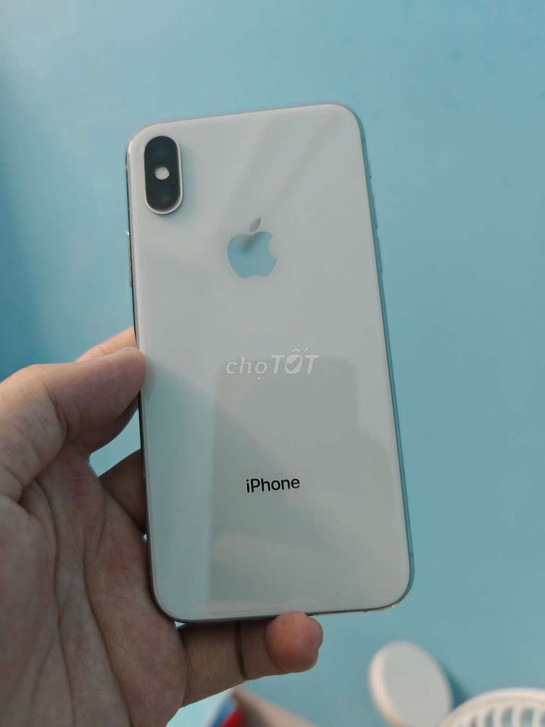 Xác iPhone Xs 64GB Trắng. Mua bán Điện thoại tại Quận Gò Vấp Tp Hồ Chí Minh được đăng bởi Lê Công Tín hình 1