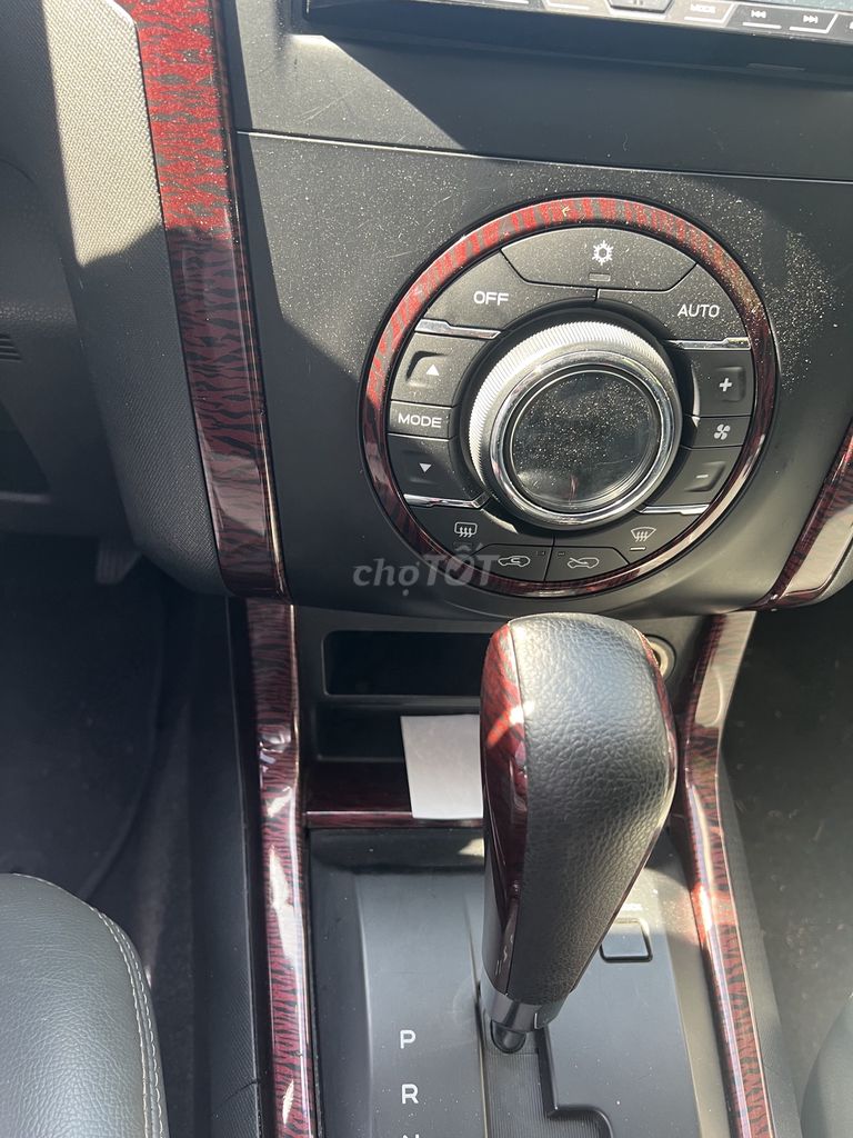 Isuzu Dmax 2016 LS 2.5 4X4 AT - 11800 km