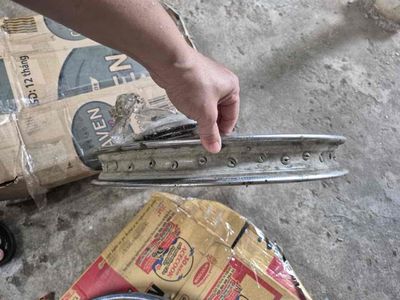 thay bánh mâm dư ra cặp bánh căm futreneo .. Mua bán Phụ tùng xe tại Quận 12 Tp Hồ Chí Minh được đăng bởi phương